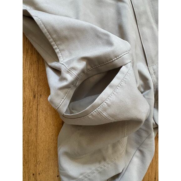 Pro Tour Men’s cargo Beige Golf Shorts 100% Polyester Flat Front Size 36 Waist - Picture 5 of 6